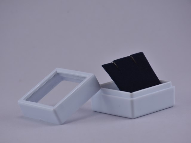 1.5" x 1.5" Earring Display Box - Dark Blue Lining - Image 2